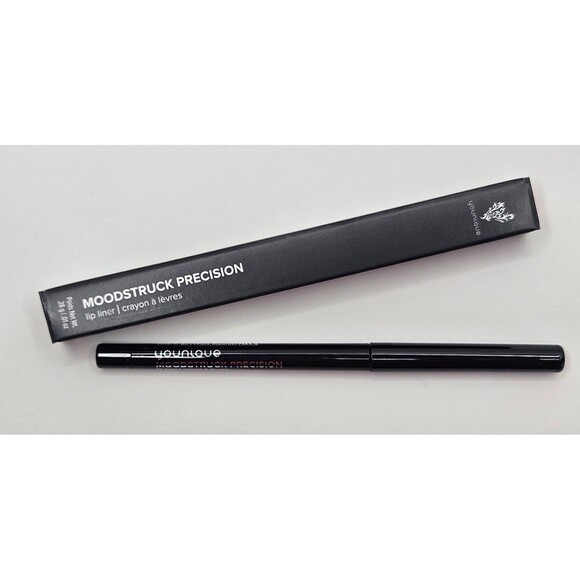 Younique Moodstruck Precision Lip Liner Poised New in Box - Picture 1 of 5